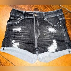 Cute!! Jeans shorts